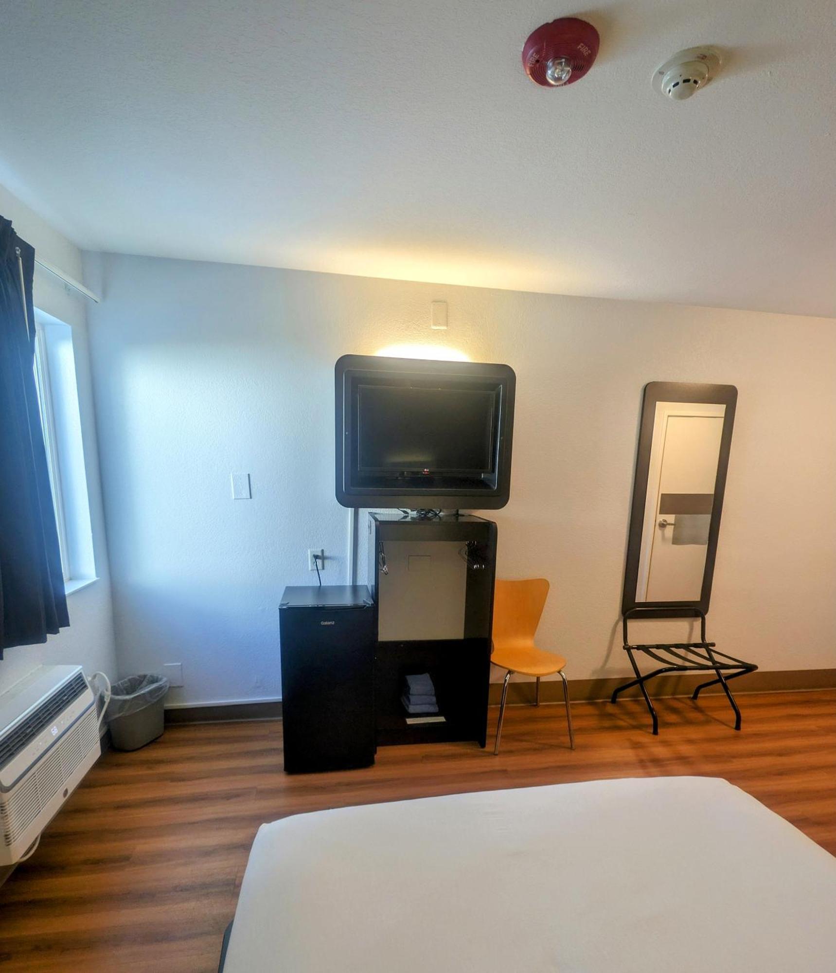 Econo Lodge Idaho Falls Exteriör bild
