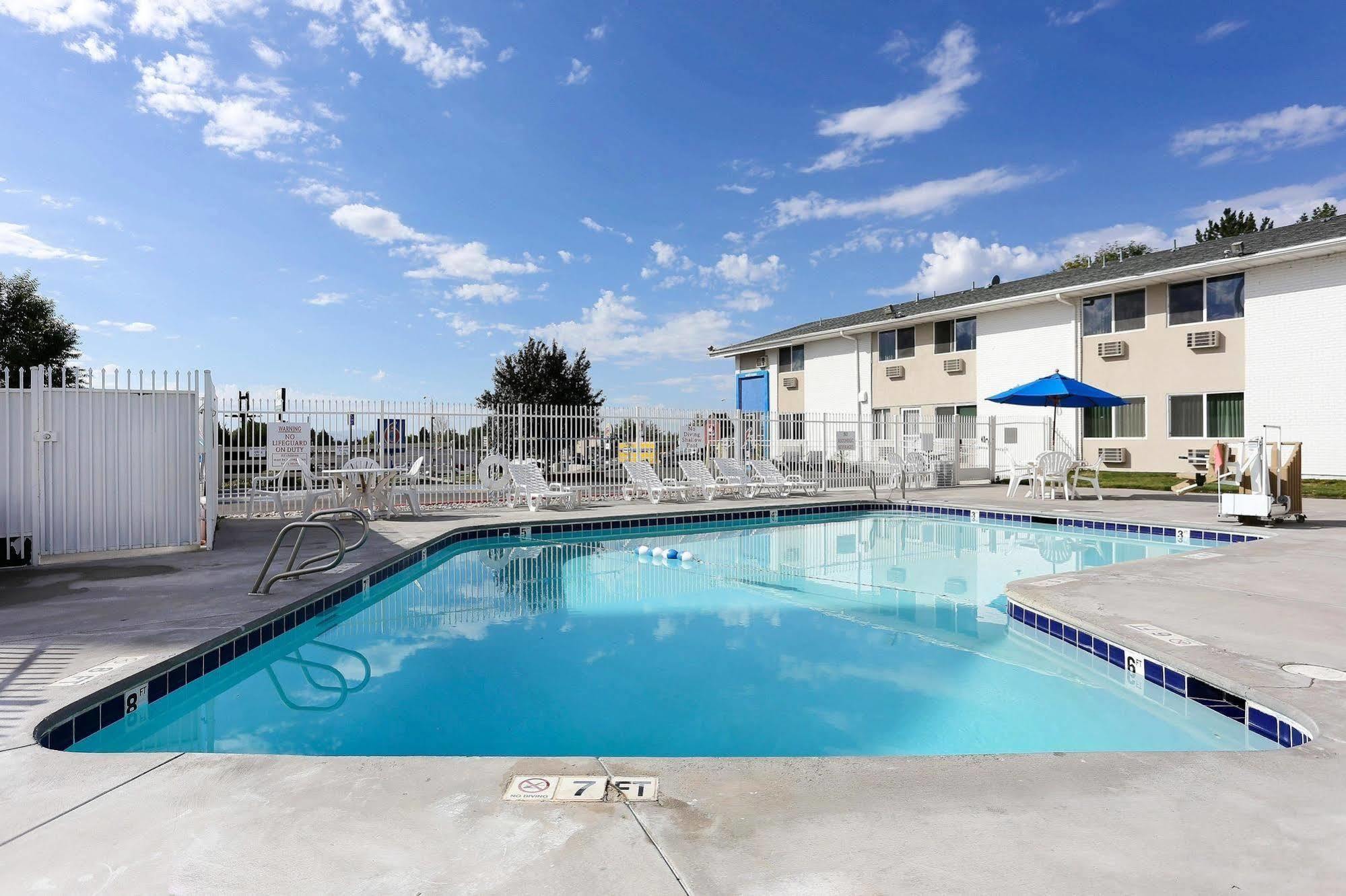 Econo Lodge Idaho Falls Exteriör bild